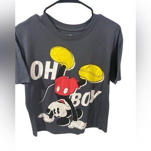 Disney Mickey Mouse Graphic tee size L